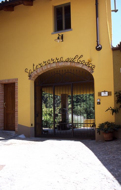 Agriturismo La Terrazza Sul Bosco Villa Barolo Exterior photo